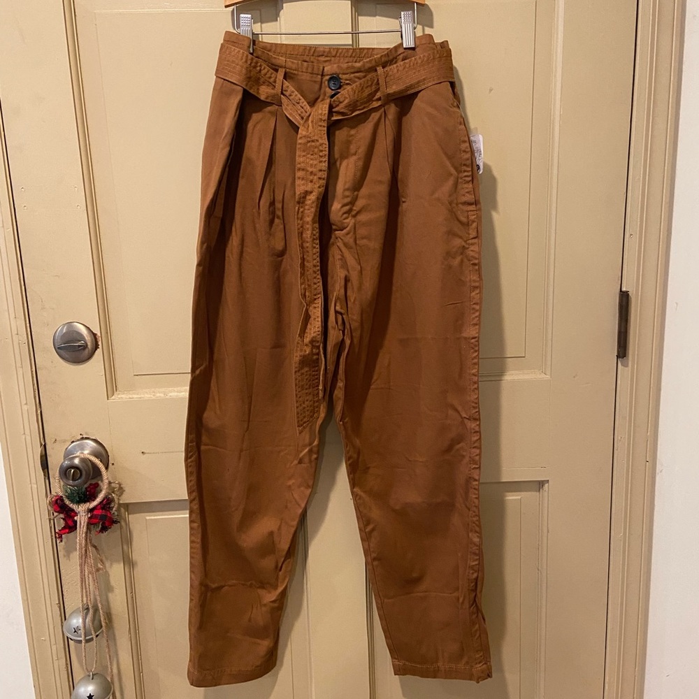 Brand new with tags Free People tie waist pant. Sz 10